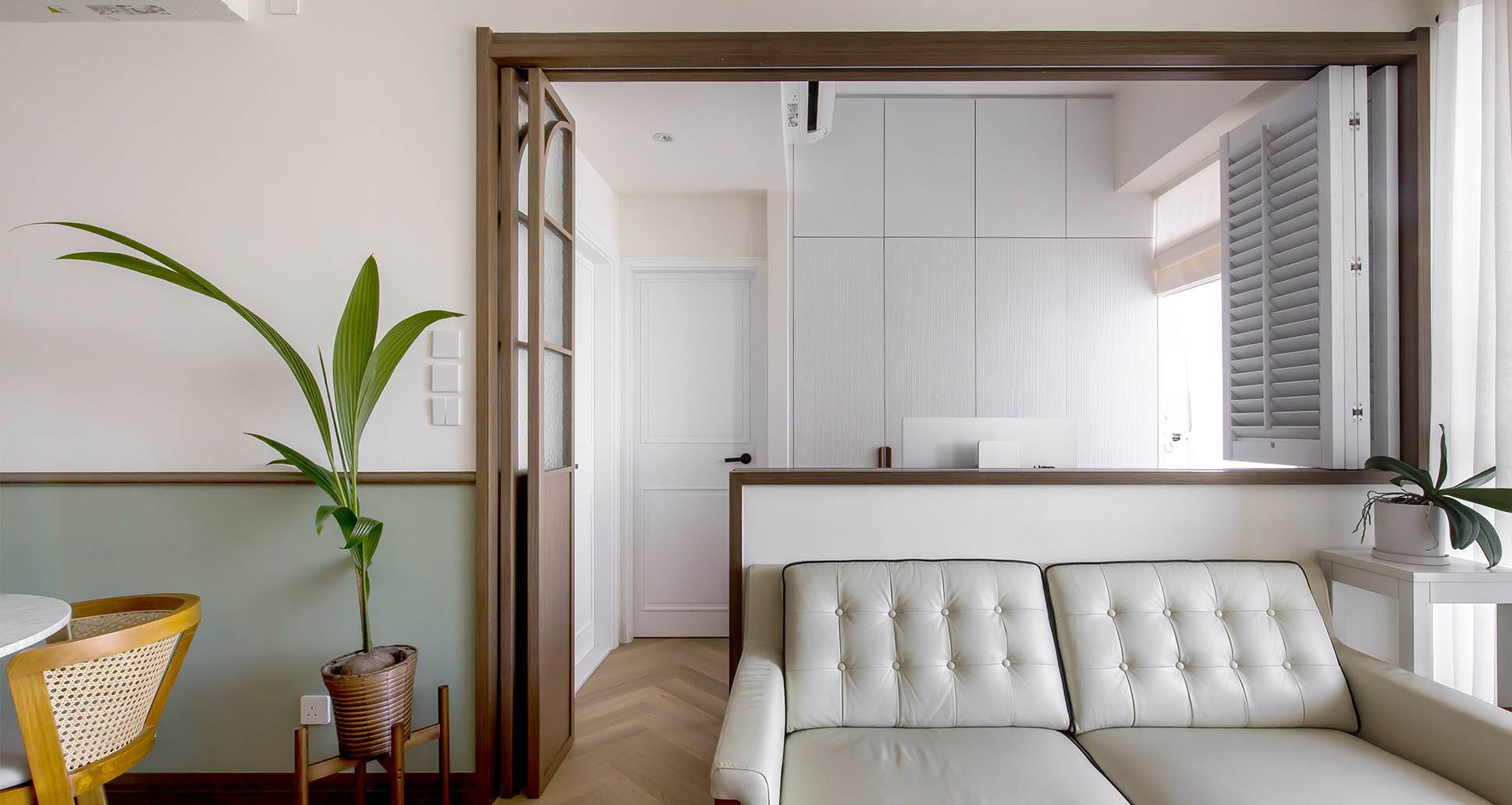 Left horizontal image